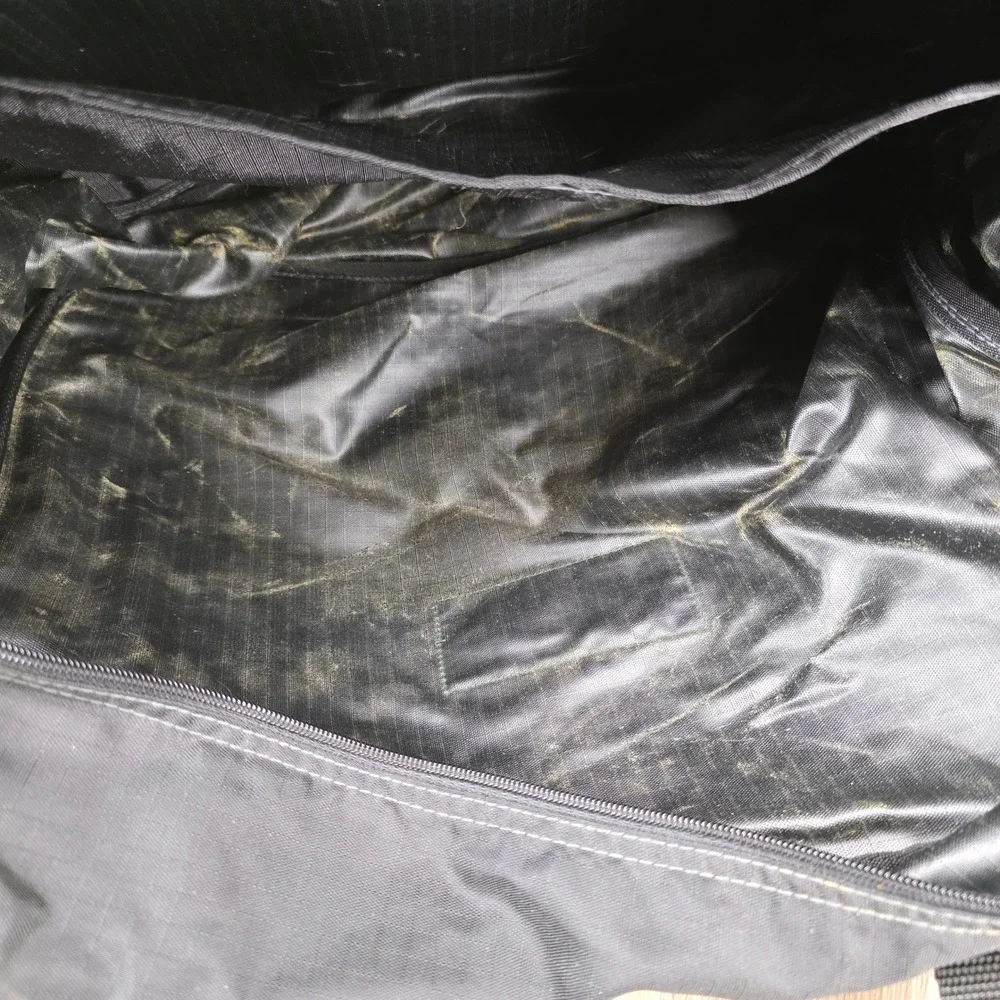 LL Bean Vintage Black‎ Nylon Shoulder Bag Messenger Mountain Logo Ripstop